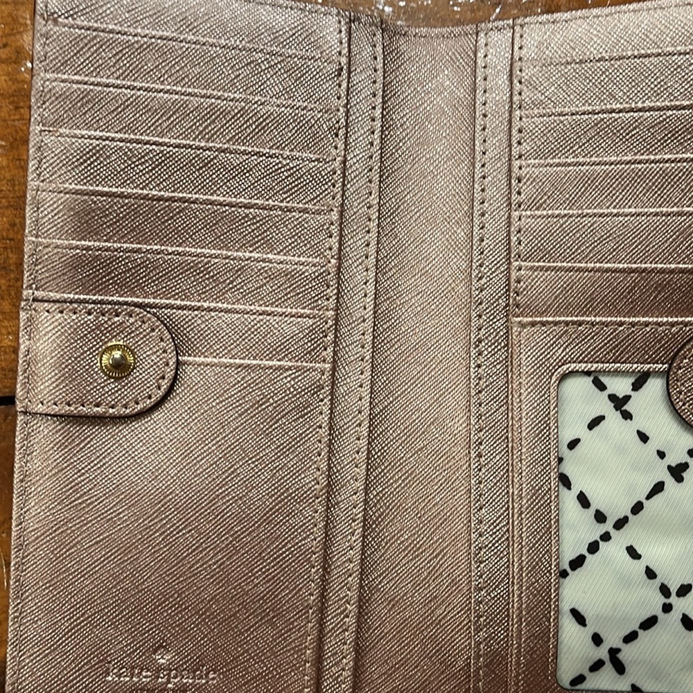 Kate Spade Wallet - Picture 4 of 4